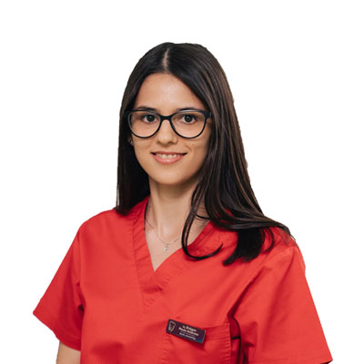 Dr. Paula Drăgan – medic stomatolog, parodontologie, clinica DentalStyle București